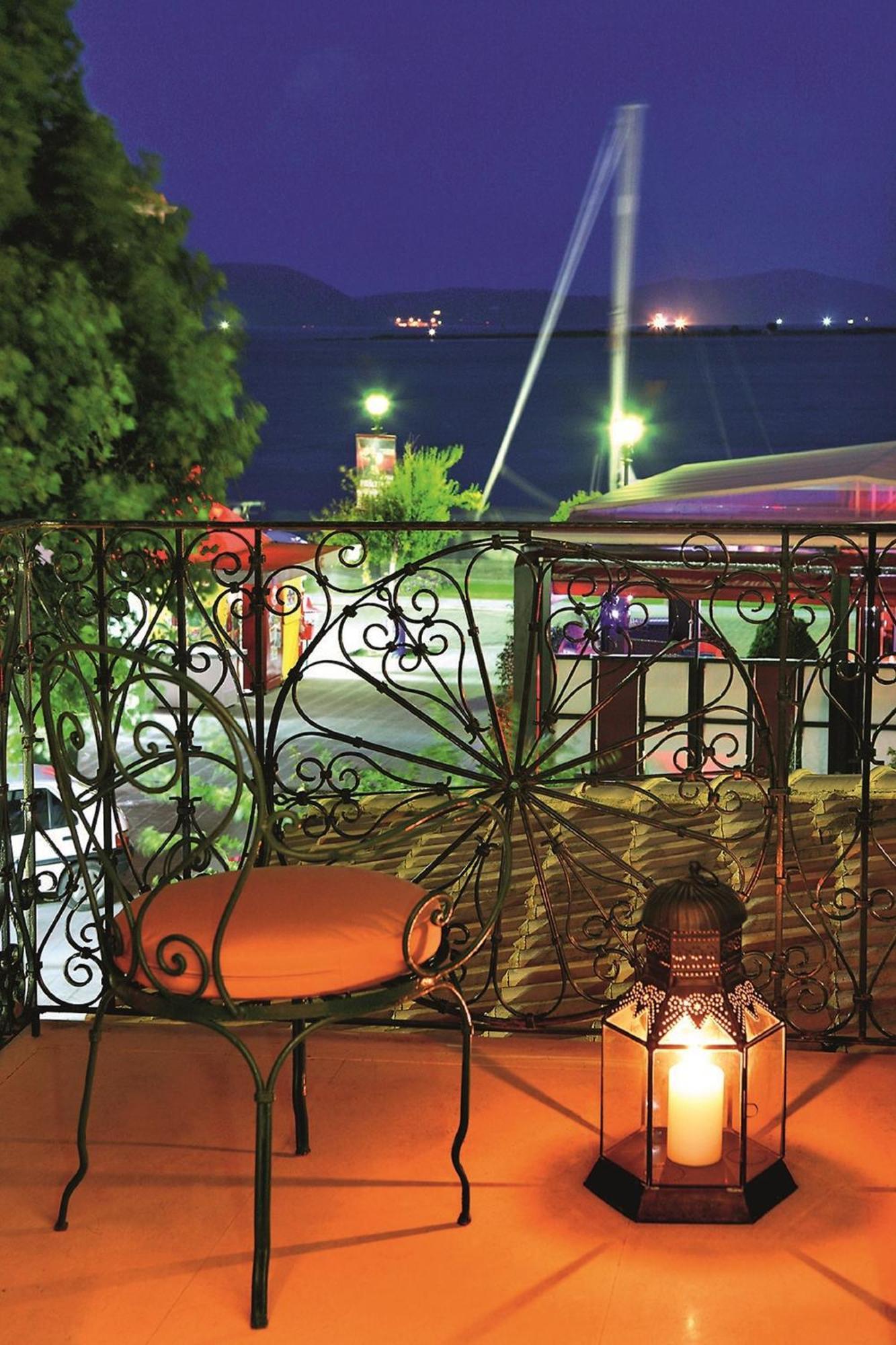 פרבזה The Captain'S House Boutique Hotel מראה חיצוני תמונה
